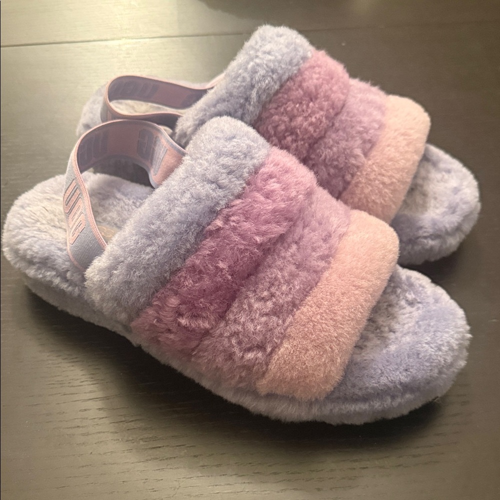 Uggs women’s Fluffy Slippers - Multicolor $150
